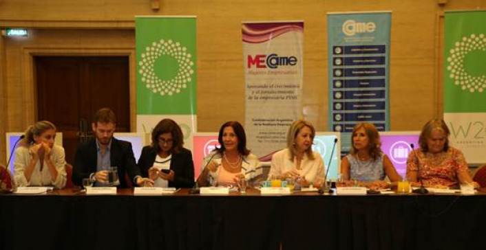 Apertura del encuentro Dilogo Nacional del Sector Mujeres Empresarias
