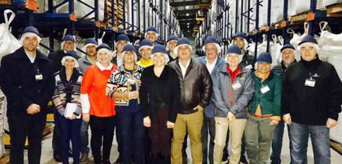 Robn visit una planta procesadora de man junto a diputados nacionales