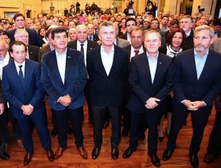 Dirigentes de CAME junto al Presidente de la Nacin y ministros