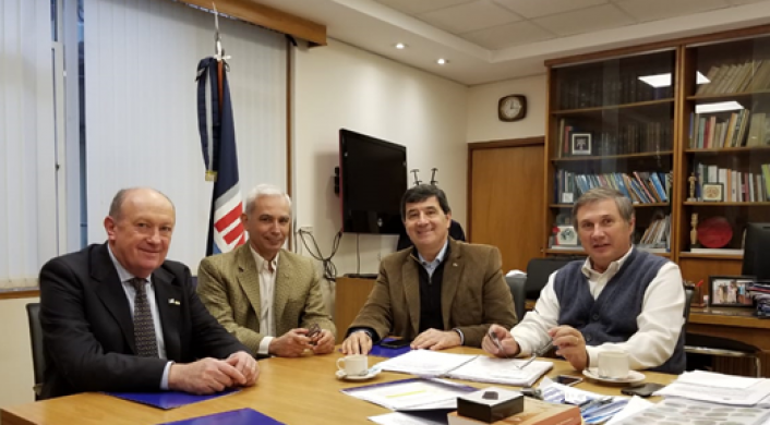 De izq. a der.: Pablo Villano, coordinador de la mesa Agroalimentaria; Pablo Vernengo, director de Economías Regionales CAME; Gerardo Díaz Beltrán y Juan Balbín