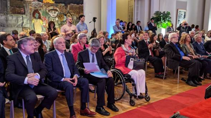 Con la presencia de la vicepresidenta, Gabriela Michetti, se entregaron los premios Poliedro por la Paz