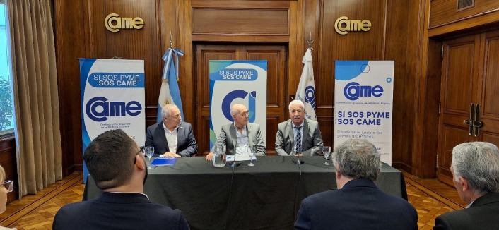 Izq. a Der. Alfredo Cecchi, Juan Carlos Uboldi y Alberto Kahale