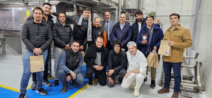 Horacio Campos y Gonzalo Bonino junto a directivos de CAME y de la FE