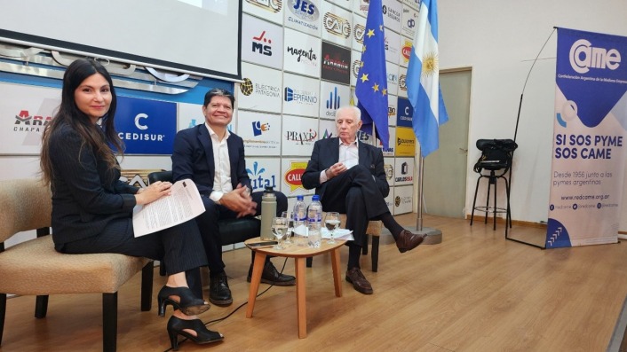 Rusen, Gonzlez y Bouille en la inauguracin del proyecto